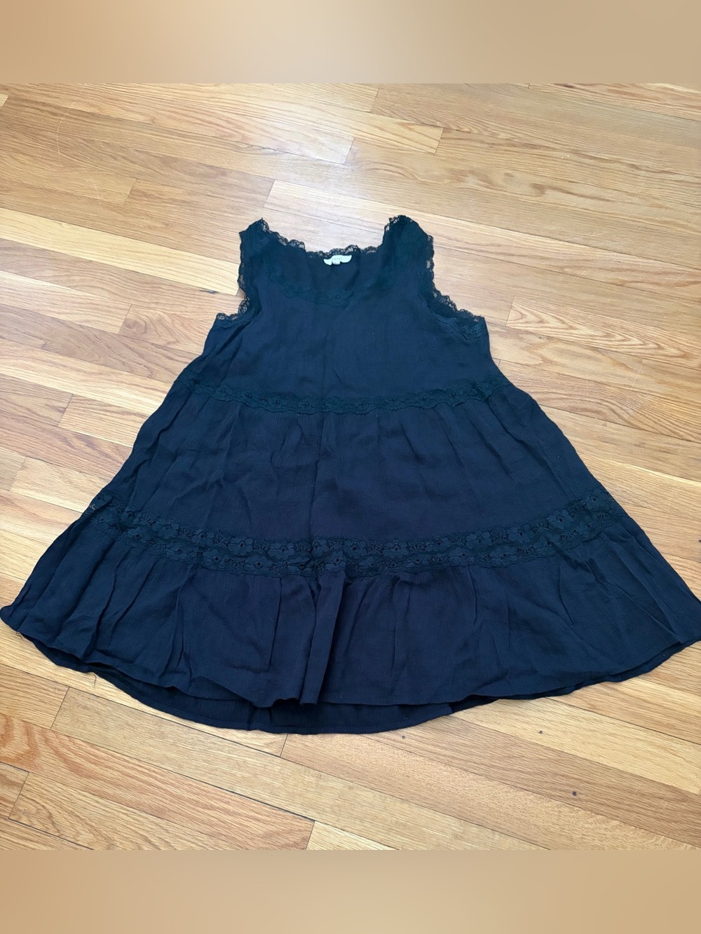 easel Black Lace-Trim Tiered Mini Dress